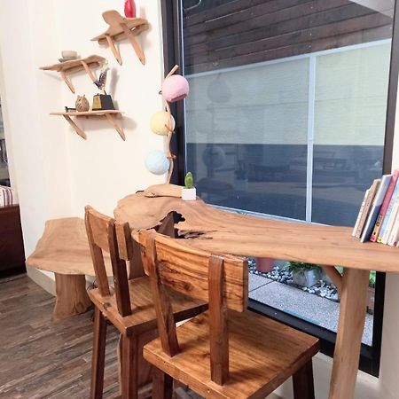 Mixa Hostel Kota Hualien Bagian luar foto