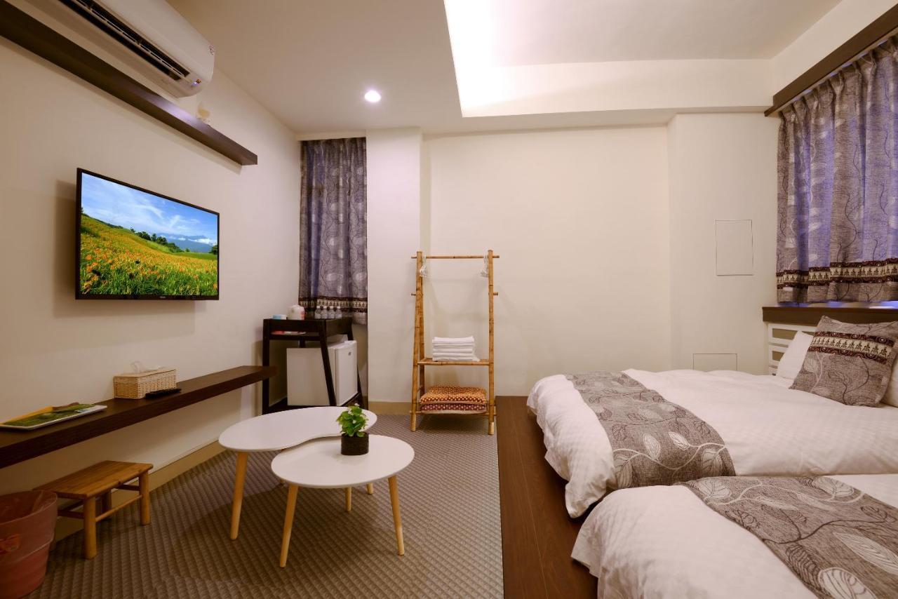 Mixa Hostel Kota Hualien Bagian luar foto
