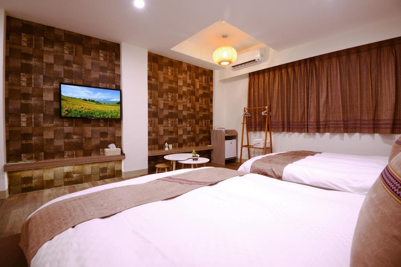Mixa Hostel Kota Hualien Bagian luar foto