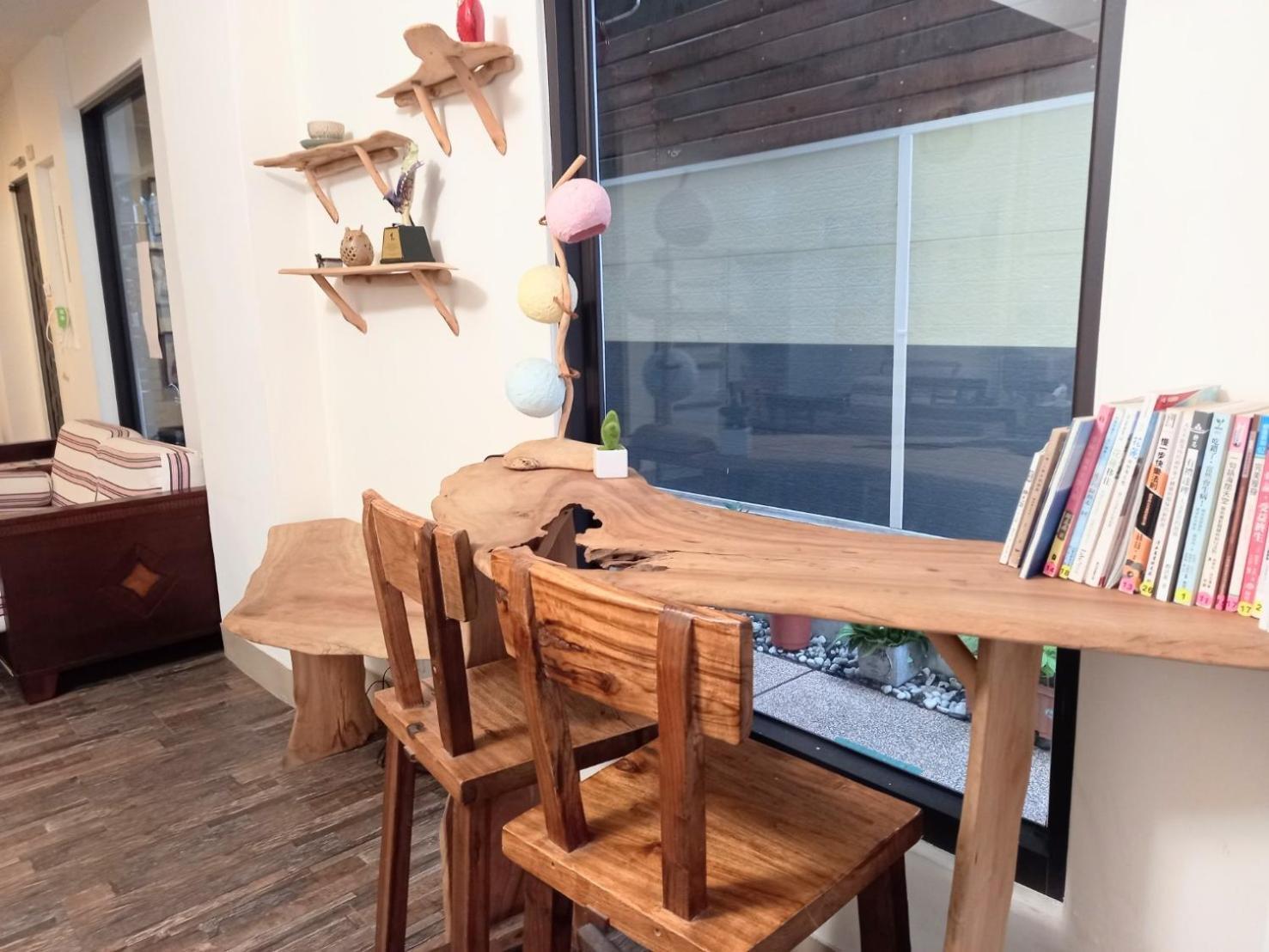 Mixa Hostel Kota Hualien Bagian luar foto